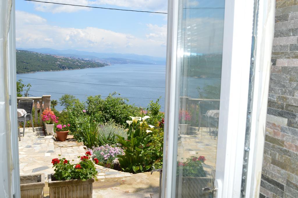 Apartment Zora Opatija Exterior foto
